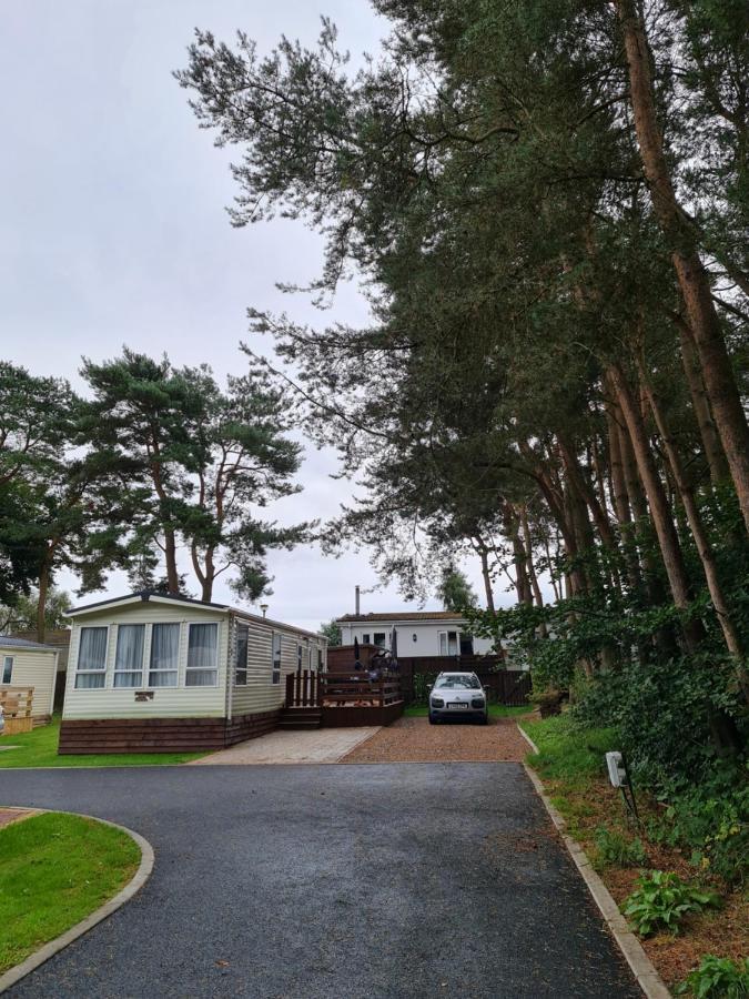 ホテルAnnsmuir Park - The Pines Ladybank エクステリア 写真